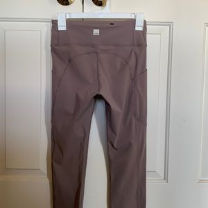 Vuori Stride Legging Size Small Color Azure